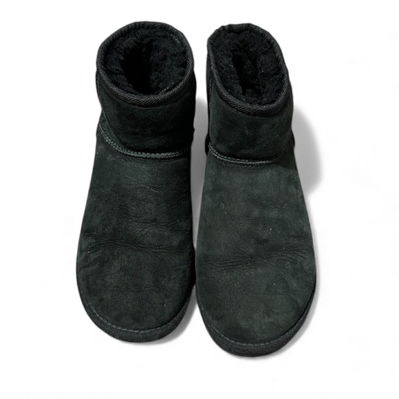 UGGS Australia Cozy Black Suede Ankle Boots size W5 - Picture 2 of 6